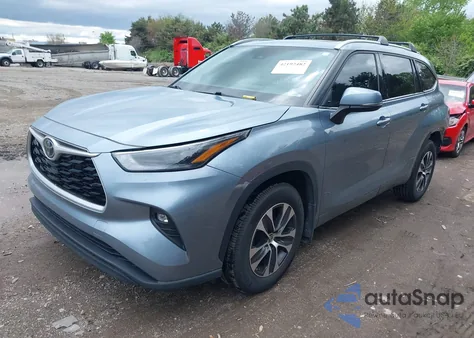 2022 Toyota Highlander Xle from USA, damaged, VIN 5TDGZRBH5NS235297